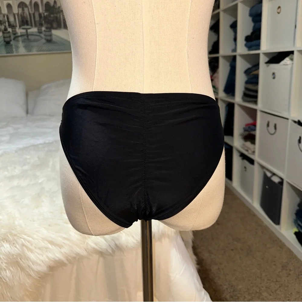 Xhilaration | Strappy Cutout Bikini Bottoms Ruched Back Black Low Mid Rise M